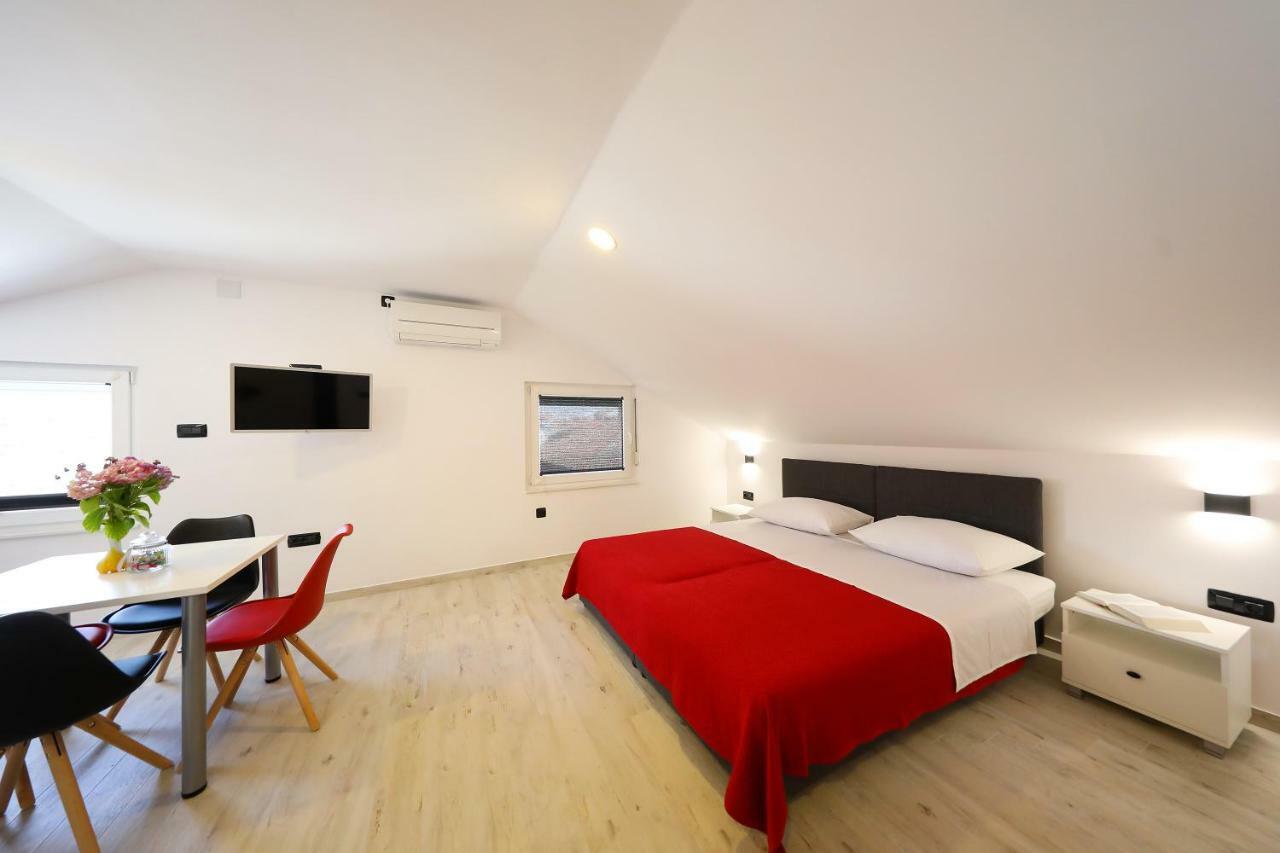 Apartman Sofia 자다르 외부 사진
